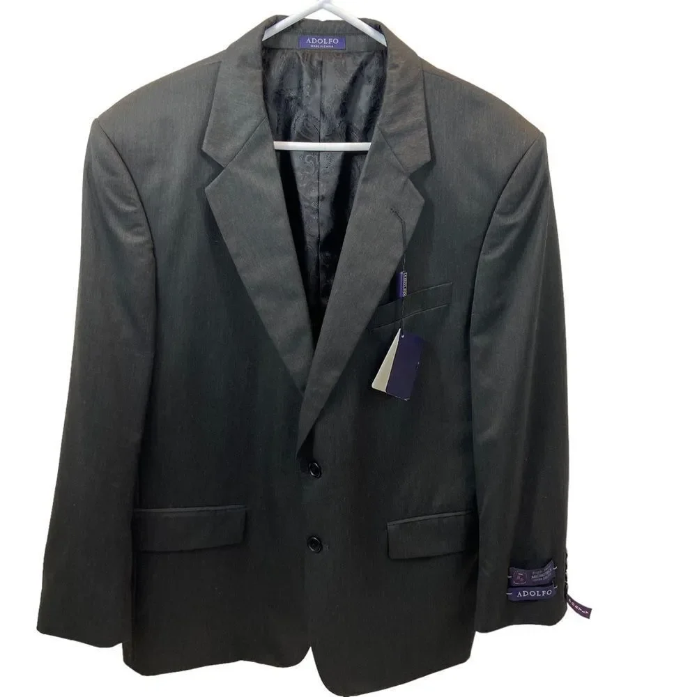 Brand new with Tags Men’s Adolfo Brand Pinstriped Microtech Blazer‎ 42S Portly